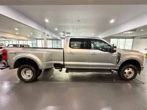 2023 Ford F-350 Super Duty Lariat