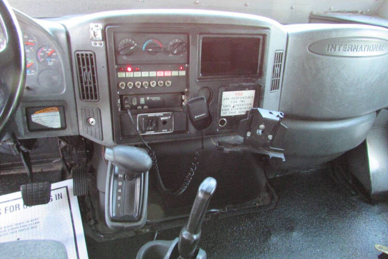 2006 International DuraStar 4300