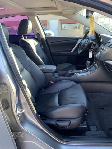 2010 Mazda MAZDA3 s Grand Touring