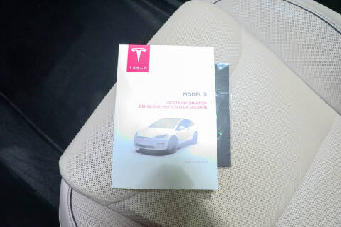 2022 Tesla Model X Plaid