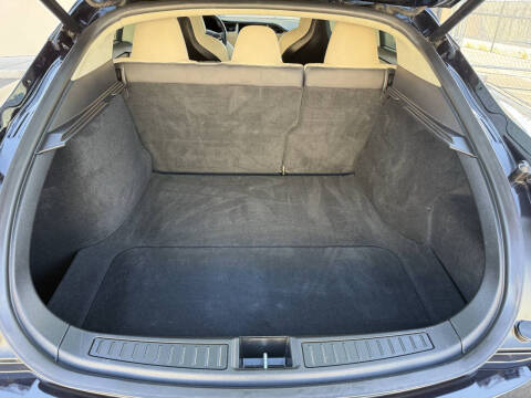 2018 Tesla Model S 75D