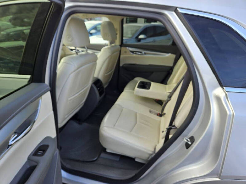 2018 Cadillac XT5 Luxury