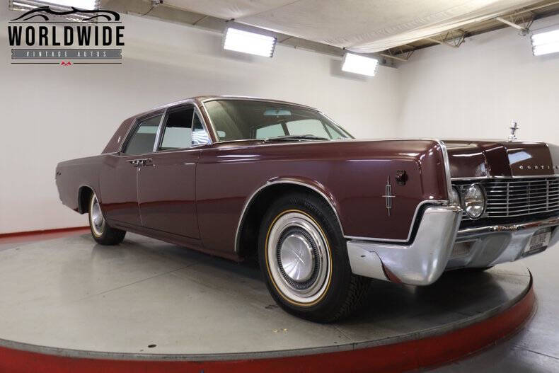 1966 Lincoln Continental