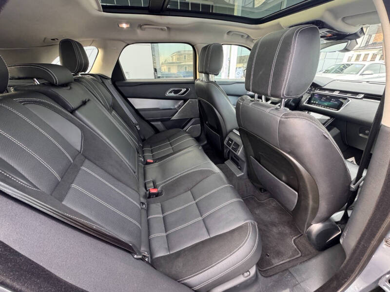 2019 Land Rover Range Rover Velar P250 R-Dynamic SE