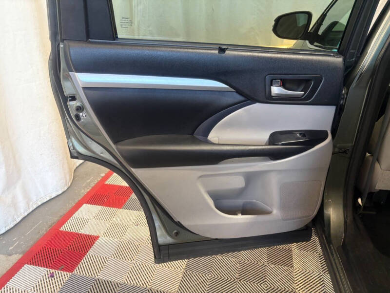 2017 Toyota Highlander XLE