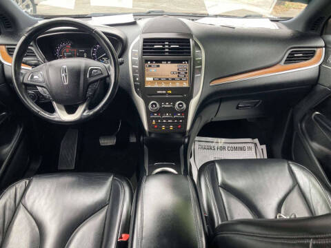 2019 Lincoln MKC Select