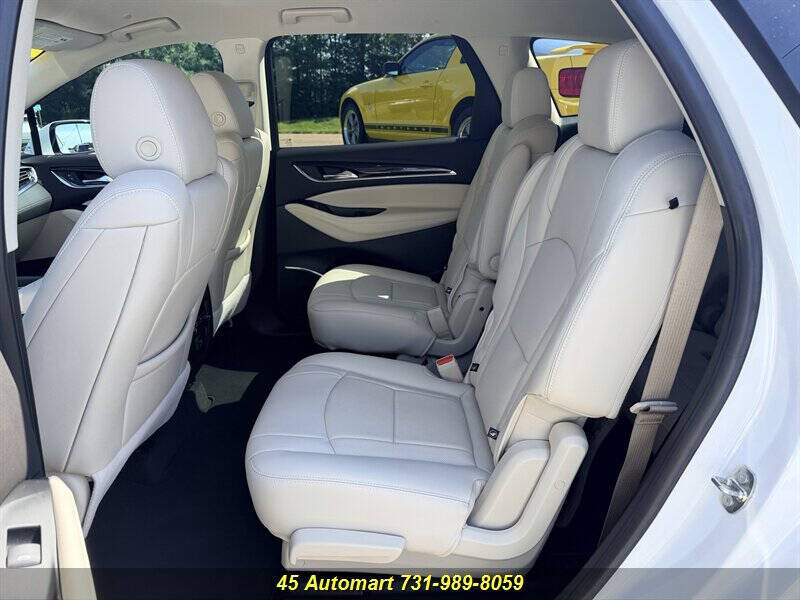 2023 Buick Enclave Essence