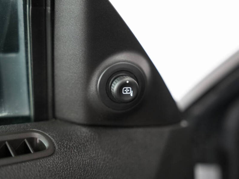 2012 Ford Mustang V6