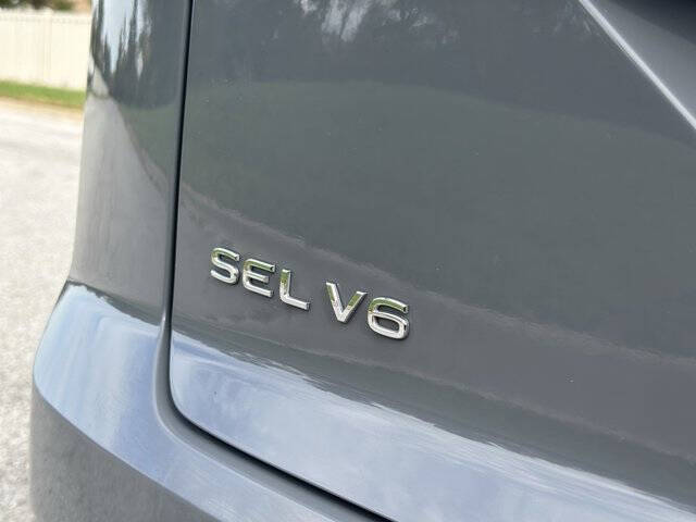 2023 Volkswagen Atlas Cross Sport V6 SEL R-Line Black 4Motion