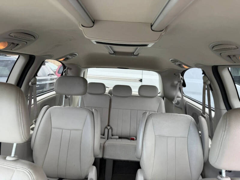 2006 Dodge Grand Caravan SXT
