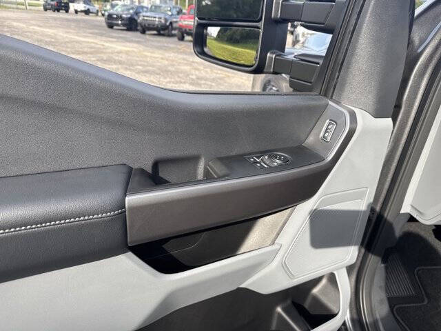 2025 Ford F-350 Super Duty XL