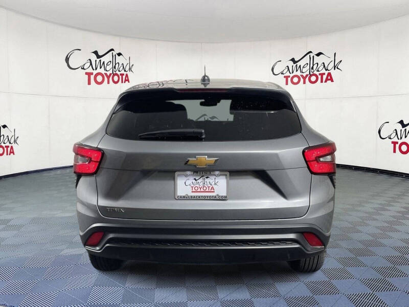 2024 Chevrolet Trax LS