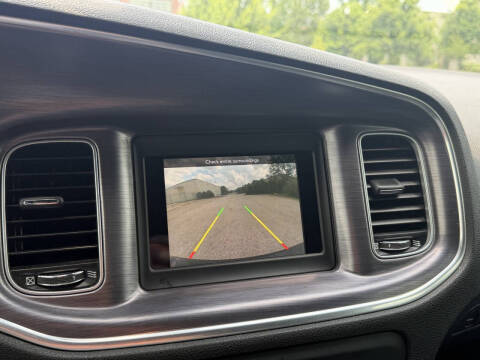 2018 Dodge Charger SXT