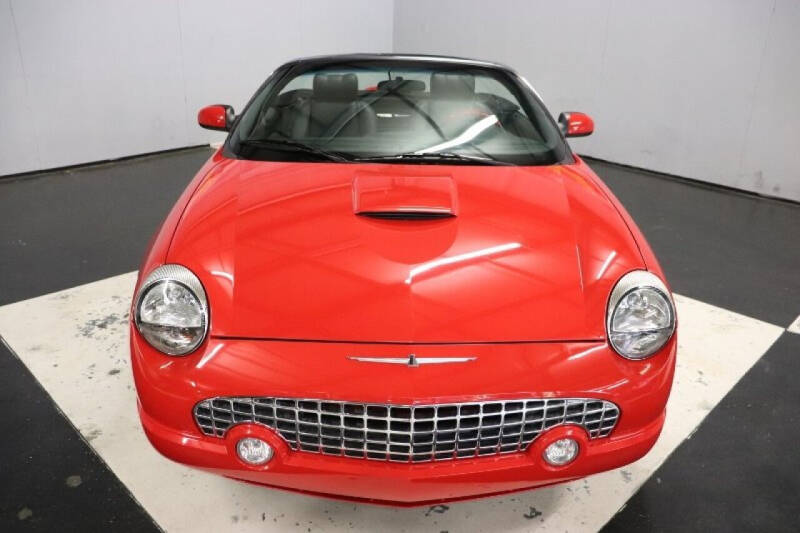 2002 Ford Thunderbird