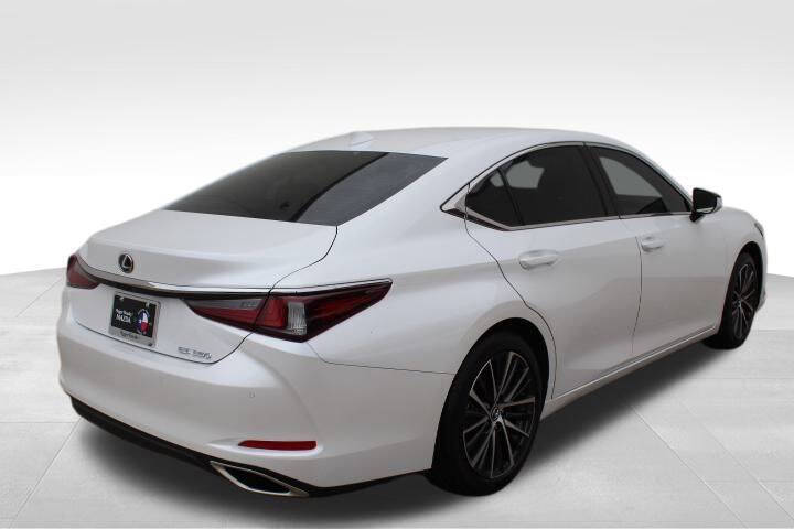 2025 Lexus ES 350