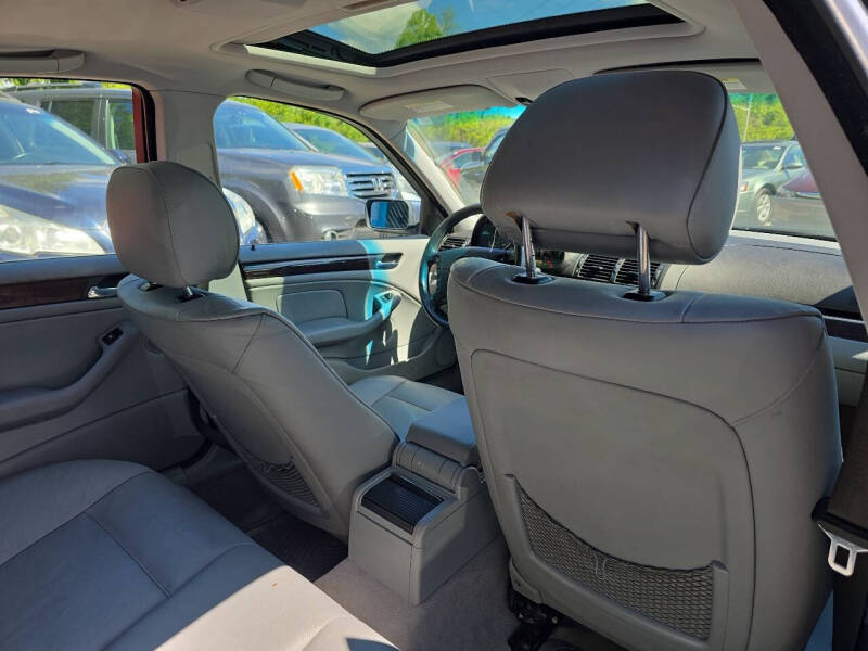 2003 BMW 3 Series 325xi