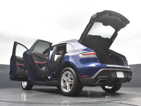 2022 Porsche Macan