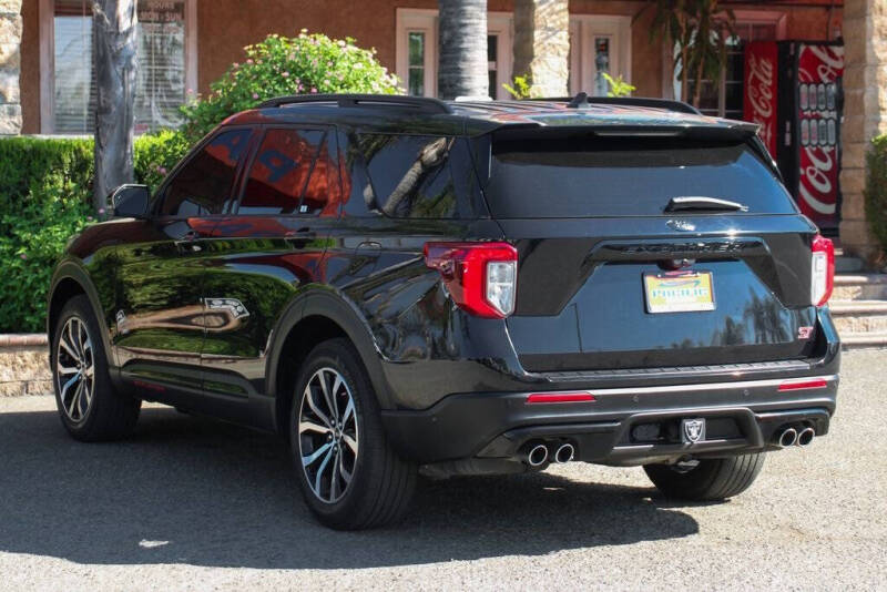 2021 Ford Explorer ST