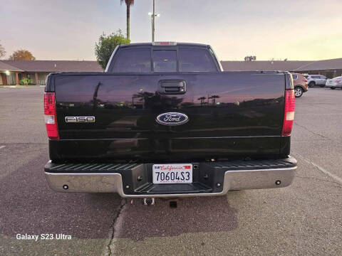 2005 Ford F-150 Lariat