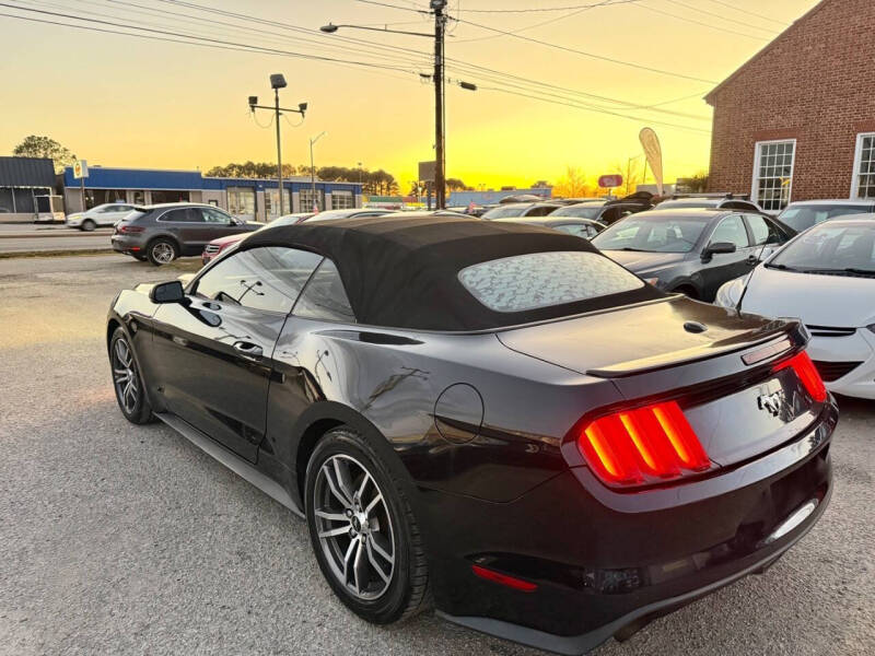 2017 Ford Mustang EcoBoost Premium