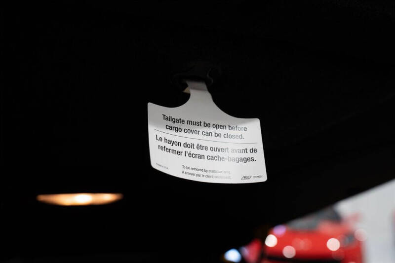 2004 Chevrolet SSR LS