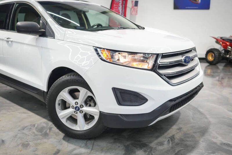 2018 Ford Edge SE