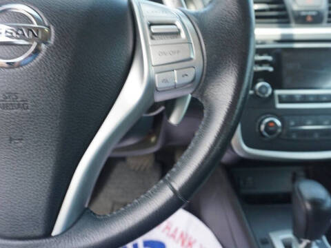 2016 Nissan Altima 2.5 SR