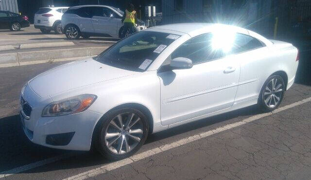 2011 Volvo C70 T5