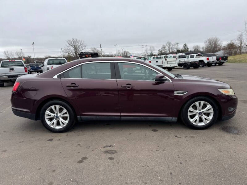 2011 Ford Taurus SEL