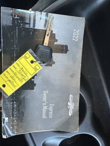 2022 Chevrolet Express 2500