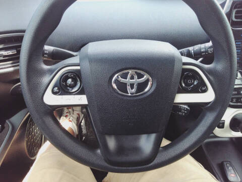 2016 Toyota Prius Two