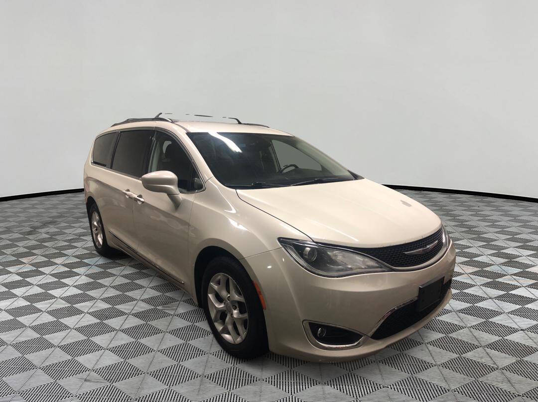 2017 Chrysler Pacifica for sale at Paley Auto Group in Columbus, OH