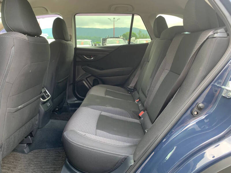 2023 Subaru Outback Premium