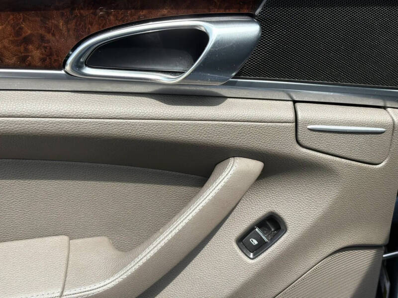 2015 Porsche Panamera