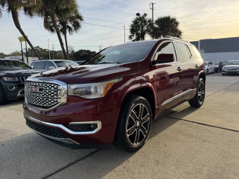 2017 GMC Acadia Denali