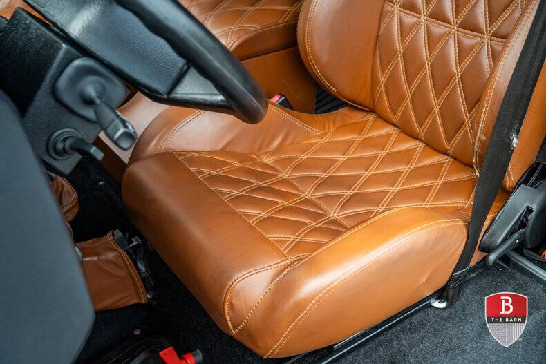 1987 Land Rover Defender