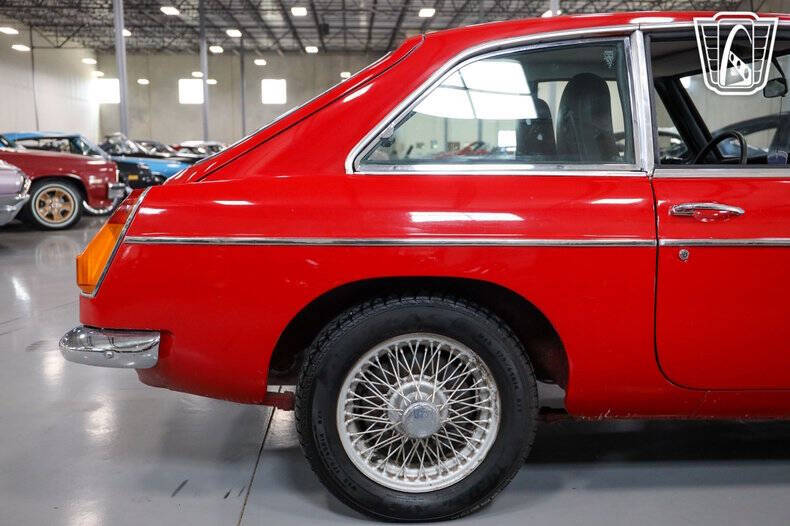 1974 MG B