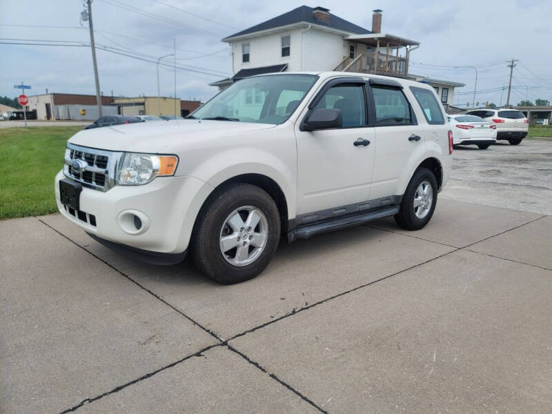 2009 Ford Escape for sale at QUAD CITIES AUTO SALES in Milan IL
