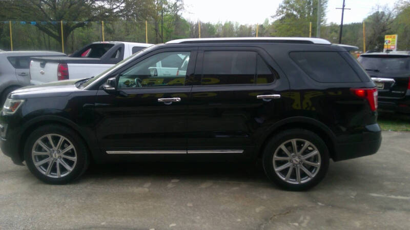 2016 Ford Explorer Limited's photo