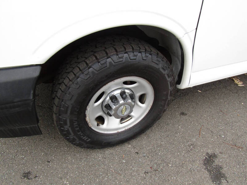 2020 Chevrolet Express 2500