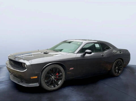 2014 Dodge Challenger SRT8