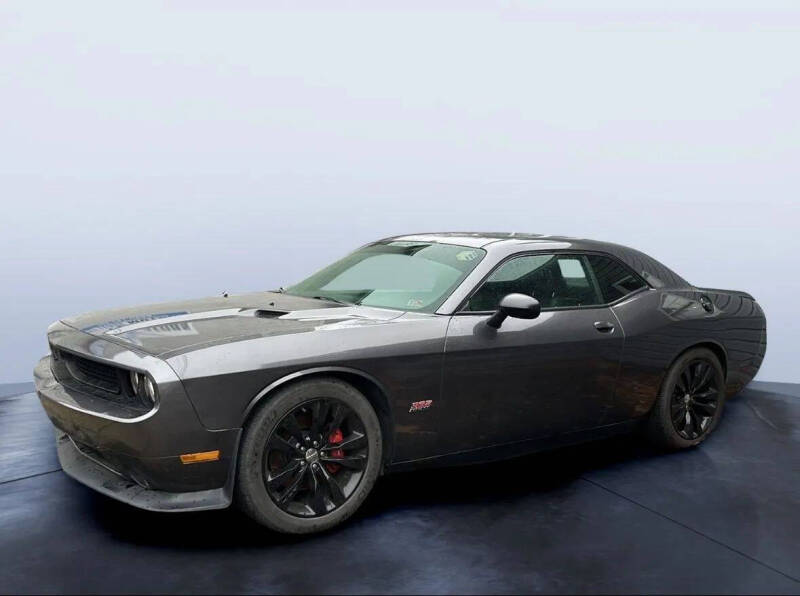 2014 Dodge Challenger SRT8