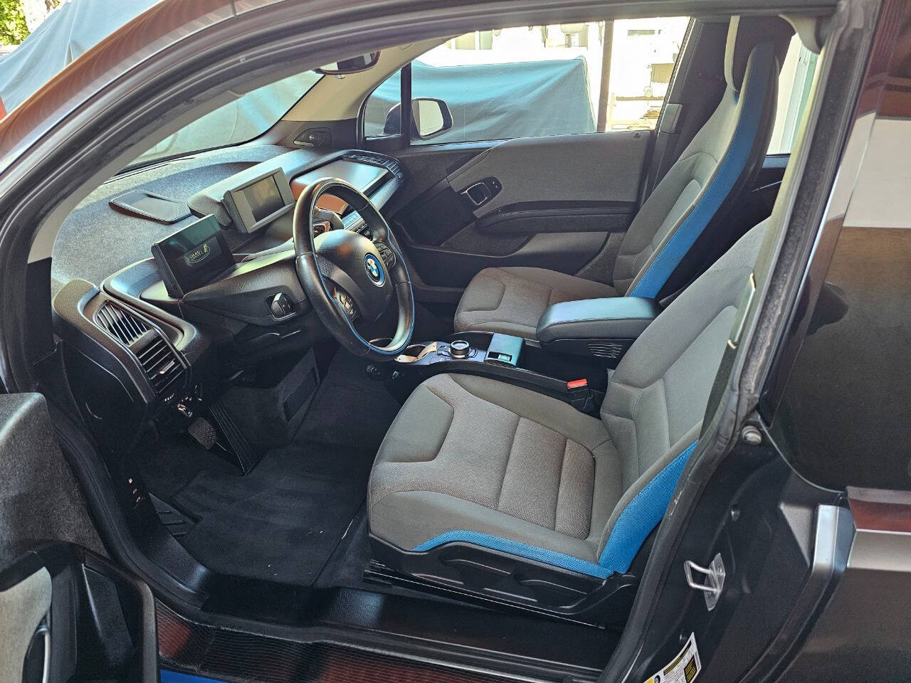2017 BMW i3 18