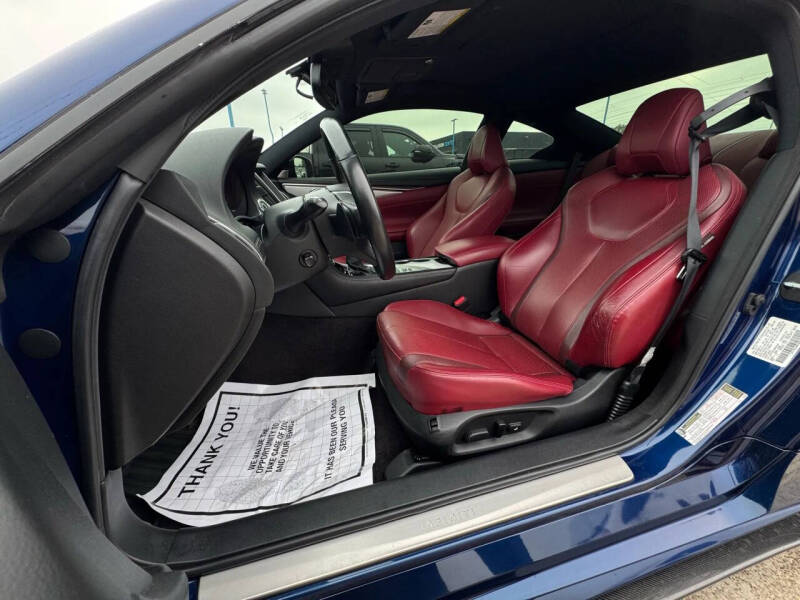 2018 Infiniti Q60 Red Sport 400