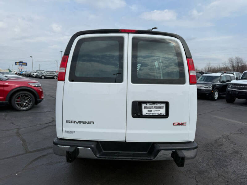 2024 GMC Savana 2500