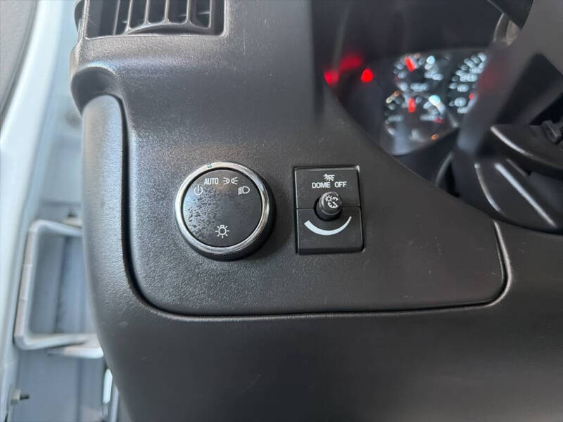 2017 Chevrolet Express LS 2500