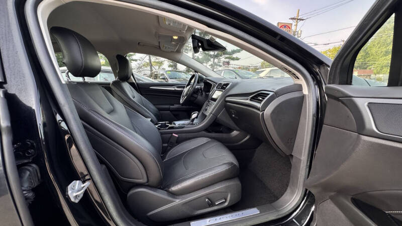 2014 Ford Fusion Titanium