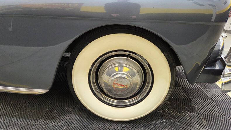 1946 Lincoln Continental