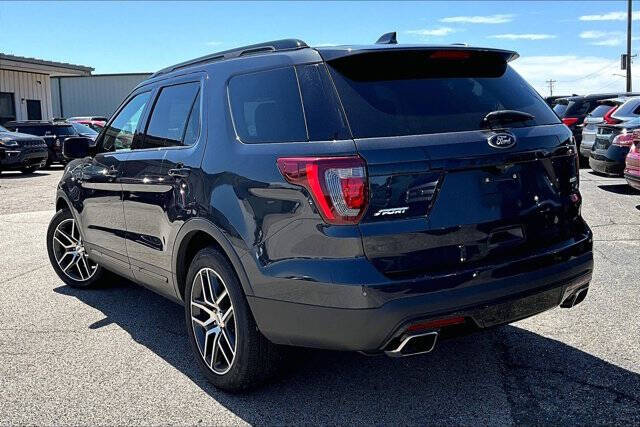 2017 Ford Explorer Sport