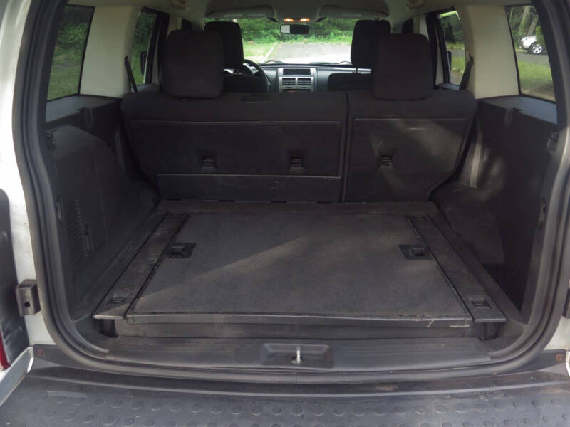 2009 Dodge Nitro SE